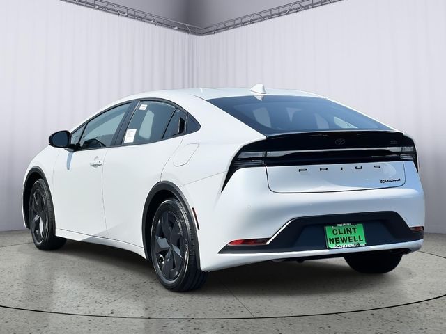 2024 Toyota Prius Prime SE