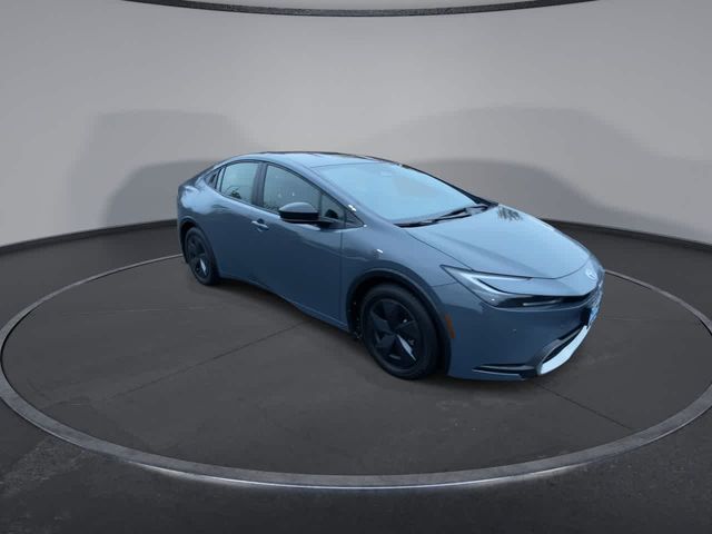 2024 Toyota Prius Prime SE