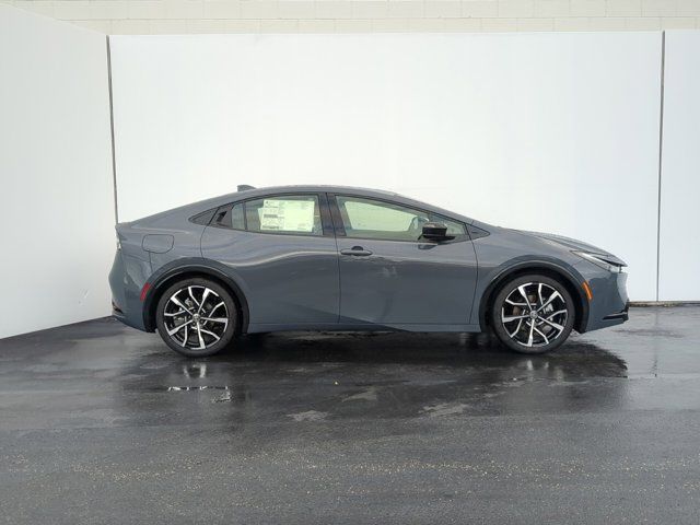 2024 Toyota Prius Prime SE