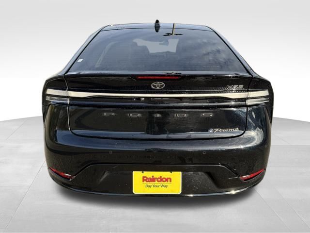 2024 Toyota Prius Prime SE