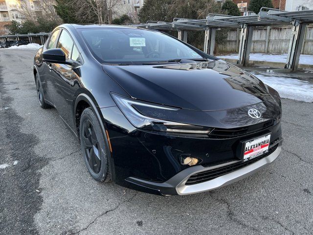 2024 Toyota Prius Prime SE