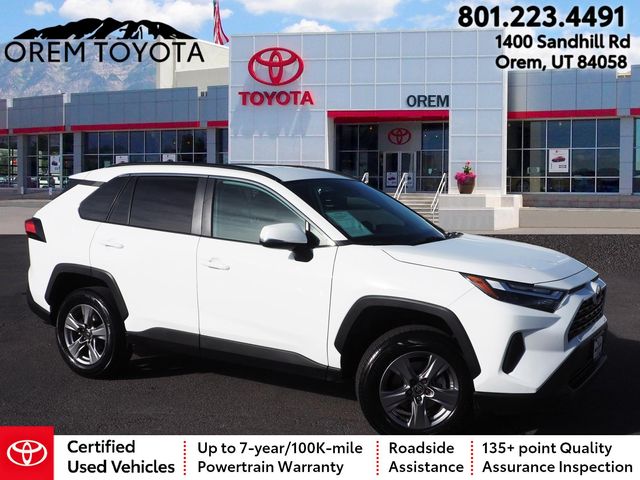 2024 Toyota RAV4 XLE