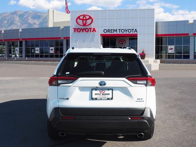 2024 Toyota RAV4 Hybrid XLE