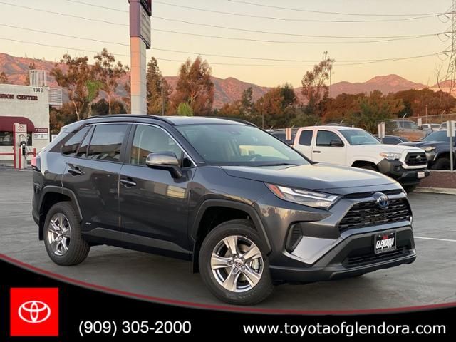 2024 Toyota RAV4 Hybrid LE