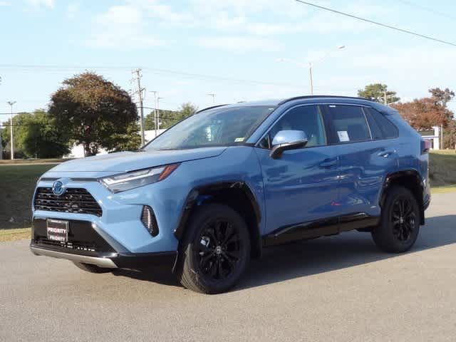 2024 Toyota RAV4 Hybrid SE