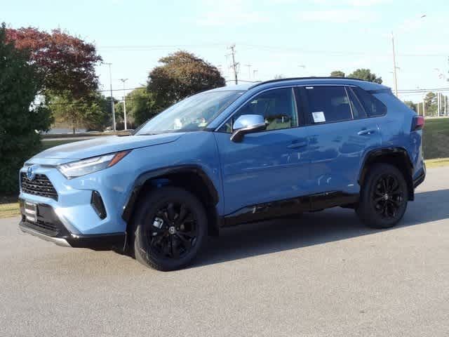 2024 Toyota RAV4 Hybrid SE