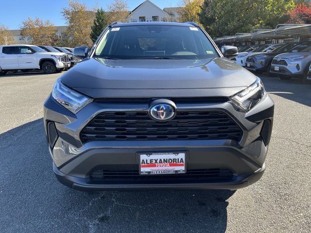 2024 Toyota RAV4 Hybrid LE