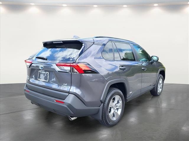 2024 Toyota RAV4 Hybrid LE