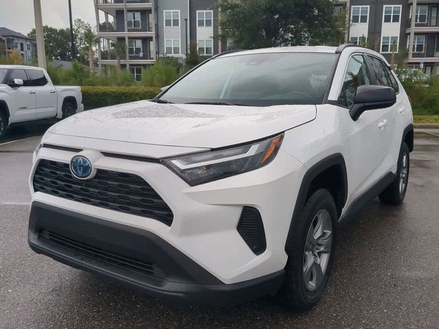 2024 Toyota RAV4 Hybrid LE