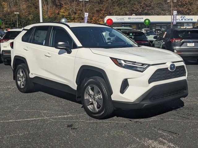 2024 Toyota RAV4 Hybrid LE