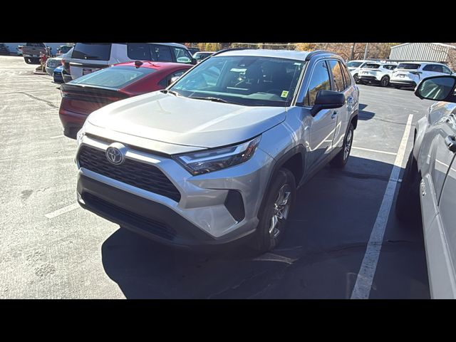 2024 Toyota RAV4 Hybrid LE