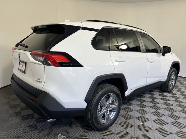 2024 Toyota RAV4 Hybrid LE