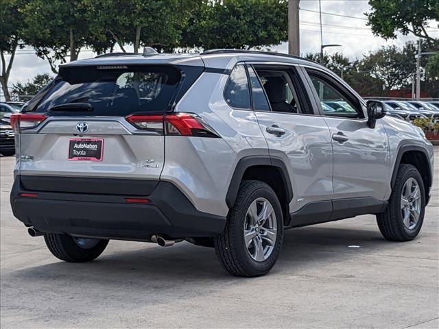 2024 Toyota RAV4 Hybrid LE