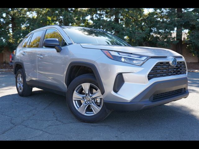 2024 Toyota RAV4 Hybrid LE