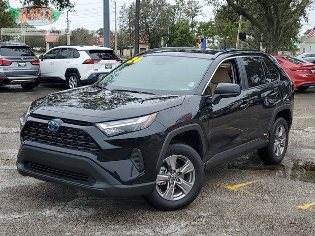 2024 Toyota RAV4 Hybrid LE