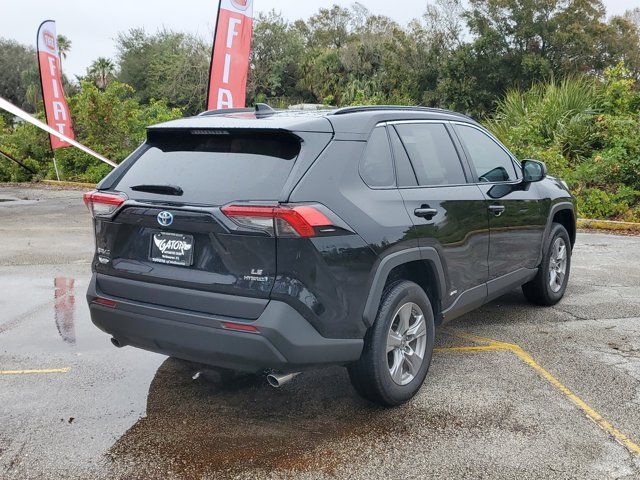 2024 Toyota RAV4 Hybrid LE