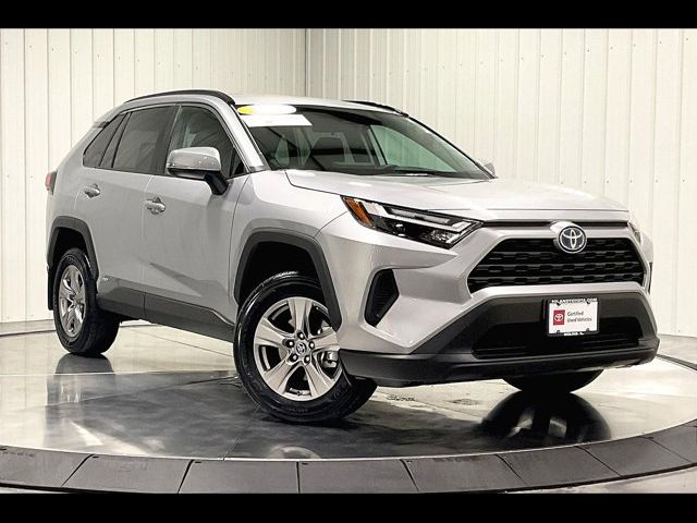 2024 Toyota RAV4 Hybrid LE