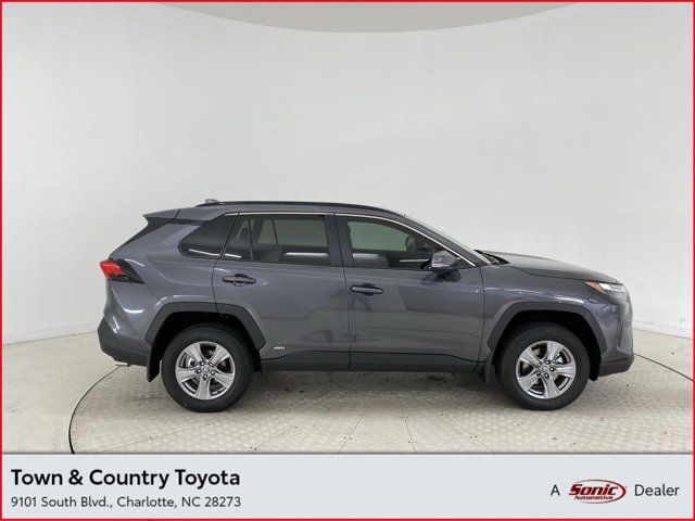 2024 Toyota RAV4 Hybrid LE