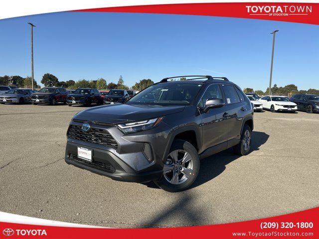 2024 Toyota RAV4 Hybrid LE