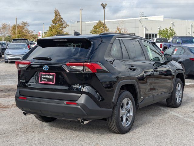 2024 Toyota RAV4 Hybrid LE