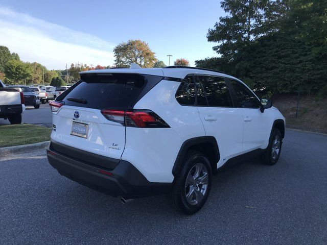 2024 Toyota RAV4 Hybrid LE