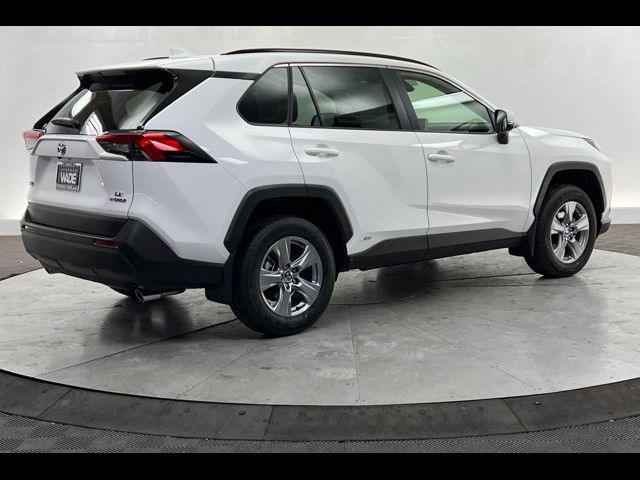 2024 Toyota RAV4 Hybrid LE