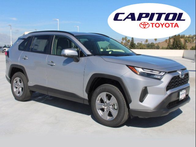 2024 Toyota RAV4 Hybrid LE