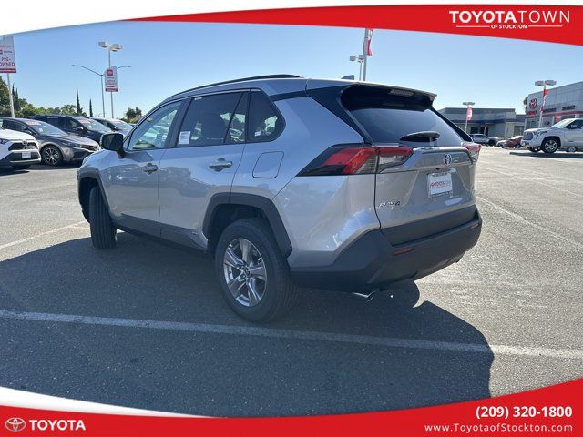 2024 Toyota RAV4 Hybrid LE