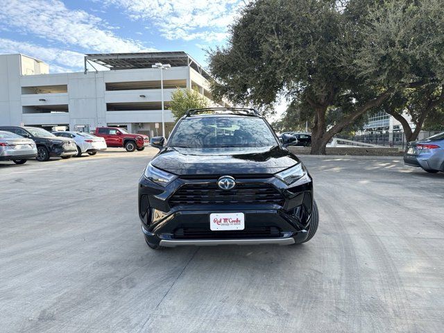 2024 Toyota RAV4 Hybrid SE