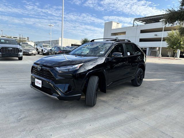 2024 Toyota RAV4 Hybrid SE