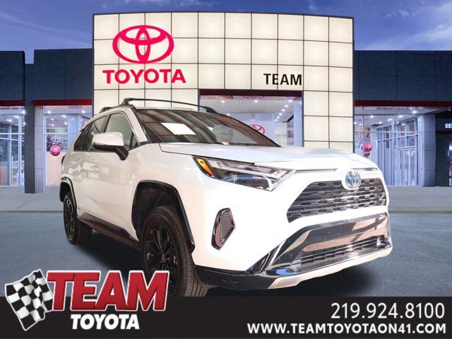 2024 Toyota RAV4 Hybrid SE