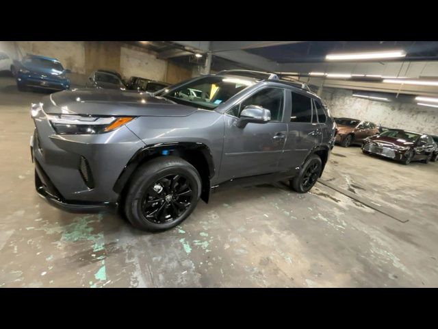 2024 Toyota RAV4 Hybrid SE