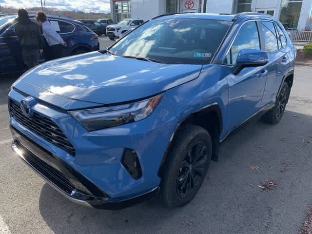 2024 Toyota RAV4 Hybrid SE