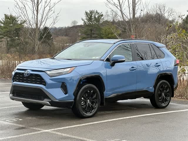 2024 Toyota RAV4 Hybrid SE