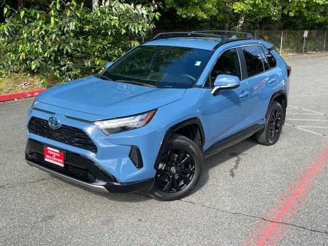 2024 Toyota RAV4 Hybrid SE