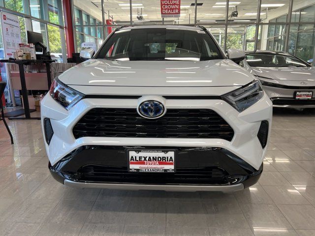 2024 Toyota RAV4 Hybrid SE