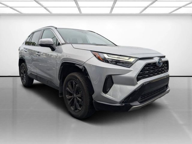 2024 Toyota RAV4 Hybrid SE