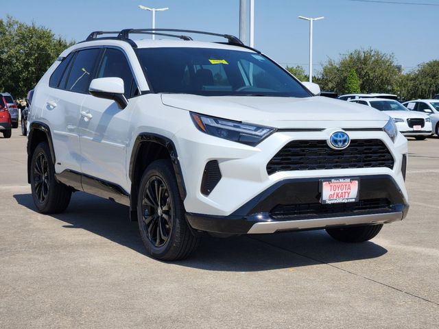 2024 Toyota RAV4 Hybrid SE