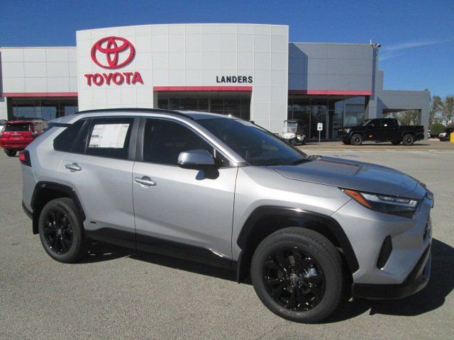 2024 Toyota RAV4 Hybrid SE