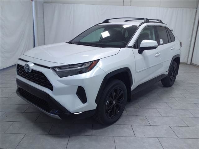 2024 Toyota RAV4 Hybrid SE