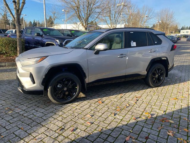 2024 Toyota RAV4 Hybrid SE