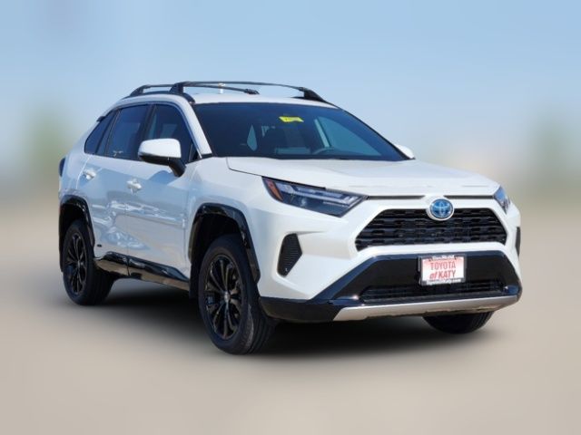 2024 Toyota RAV4 Hybrid SE