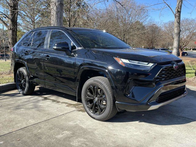 2024 Toyota RAV4 Hybrid SE