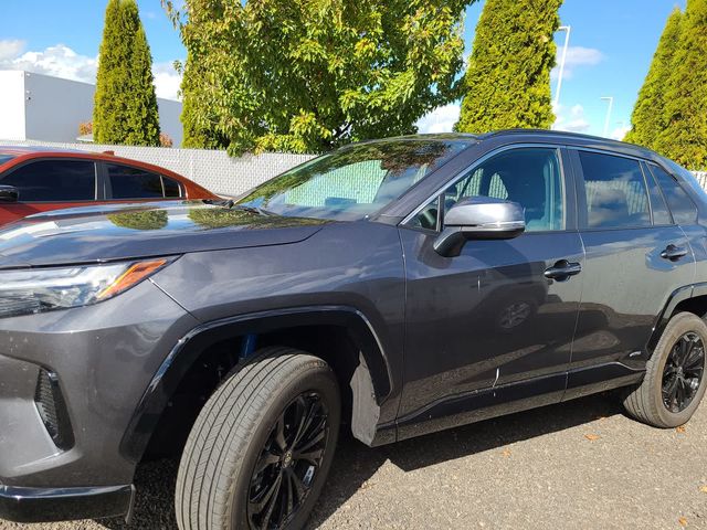 2024 Toyota RAV4 Hybrid SE