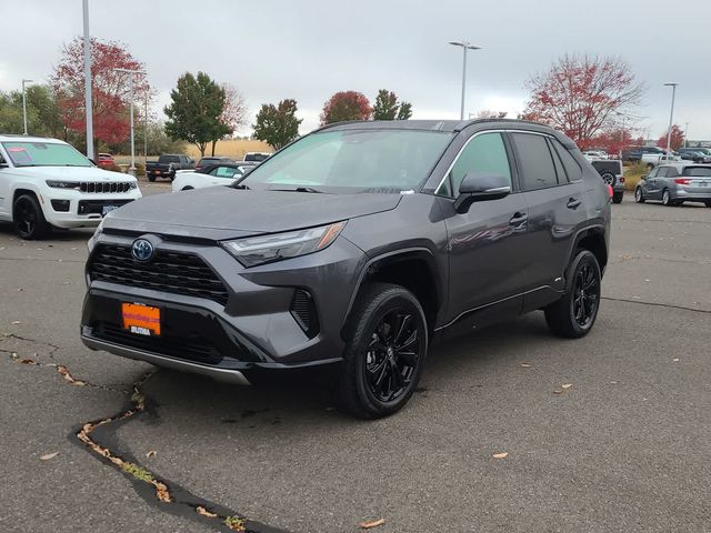 2024 Toyota RAV4 Hybrid SE