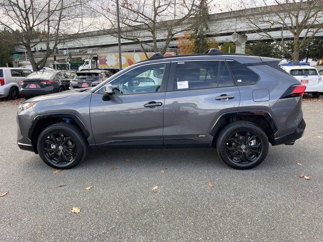 2024 Toyota RAV4 Hybrid SE