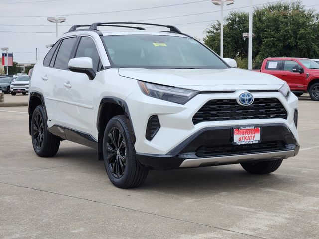 2024 Toyota RAV4 Hybrid SE