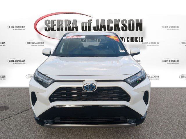 2024 Toyota RAV4 Hybrid SE