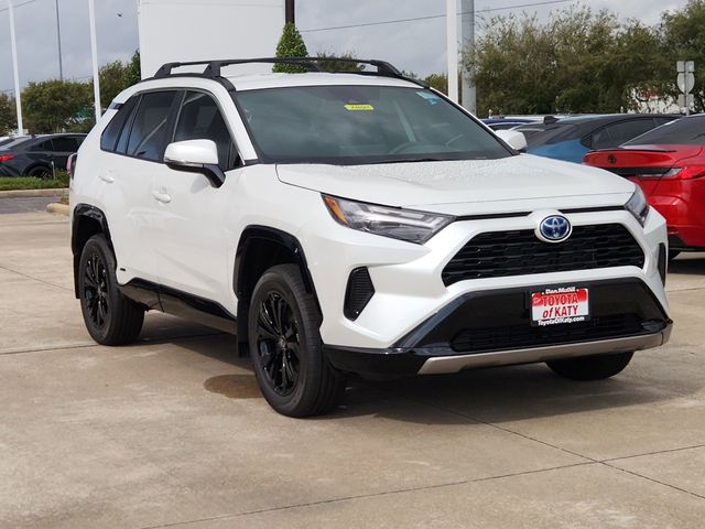 2024 Toyota RAV4 Hybrid SE