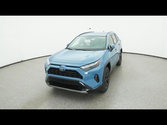 2024 Toyota RAV4 Hybrid SE